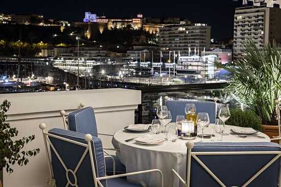 Monte carlo restaurant monaco