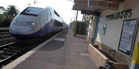 Saint raphael monaco train